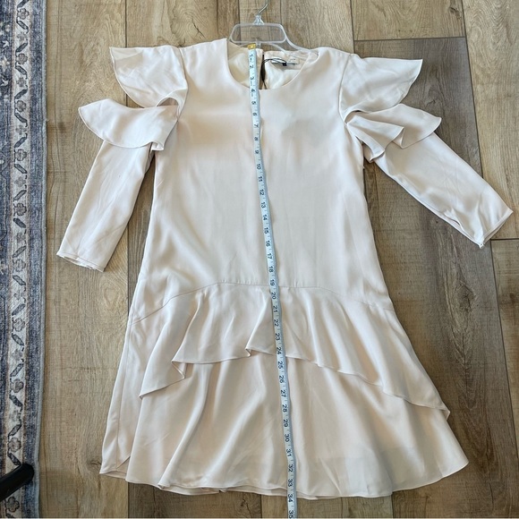 Halston Heritage Flutter Sleeve Flowy Dress - Picture 5 of 9